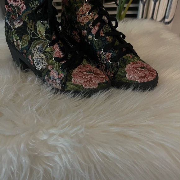 Steve Madden Floral Booties - Picture 3 of 8